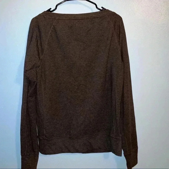 Nike Dri-Fit Sweatshirt Womens Small Boat Neck Dark Gray Long Sleeve Pullover - Picture 2 of 5